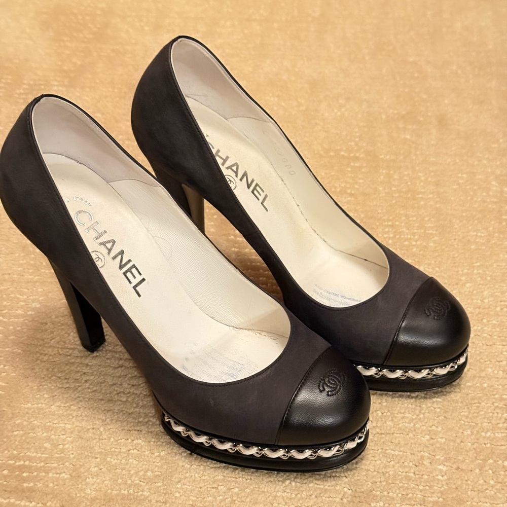 Chanel pumps, size 38.5